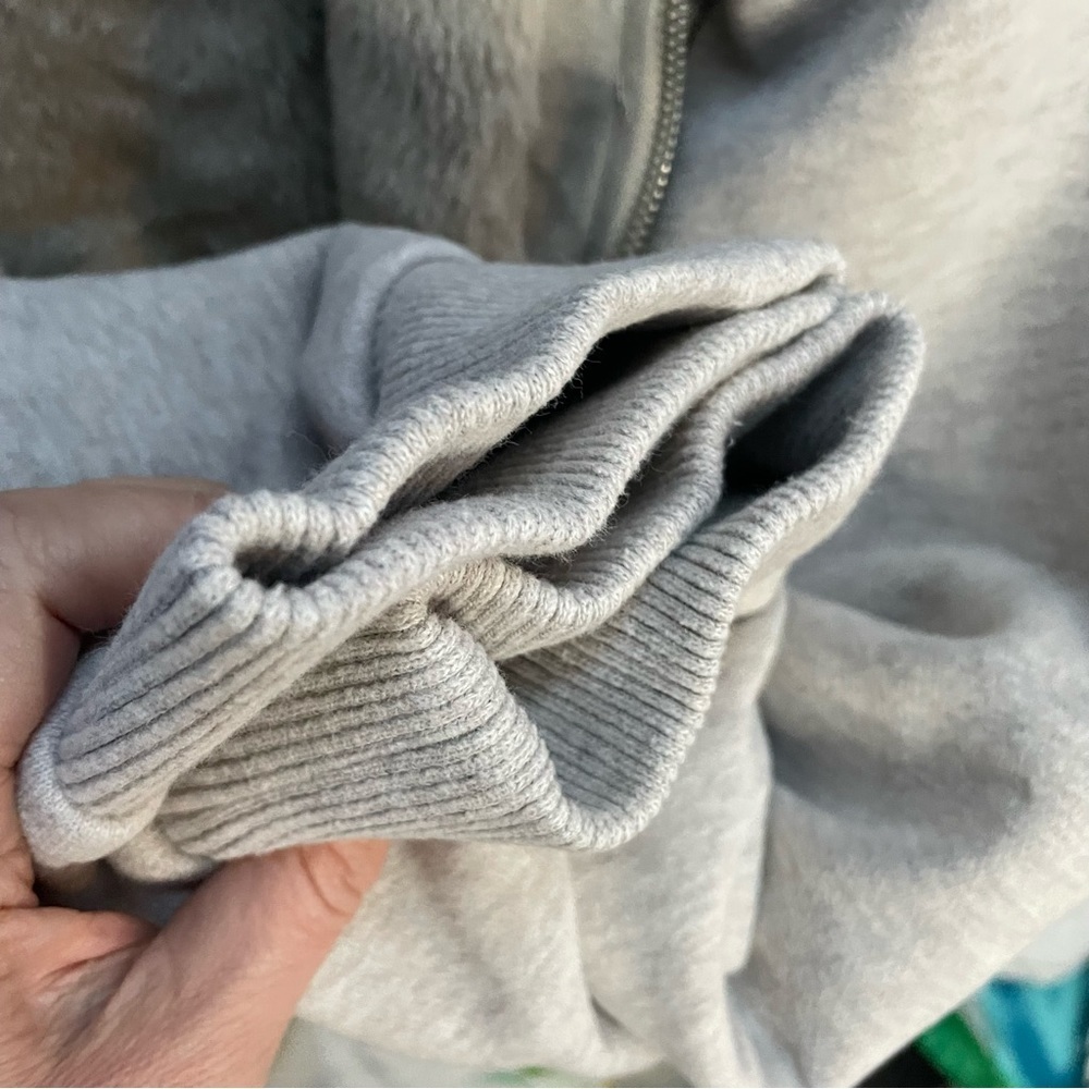 AX Armani Exchange Uber-Fluffy Sweatshirt in Heathered Gray - Picture 4 of 8